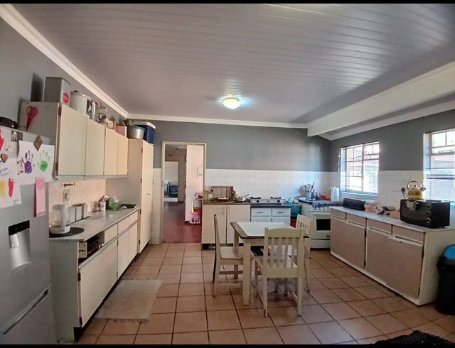 3 BEDROOM HOUSE TO LET IN VAALPARK